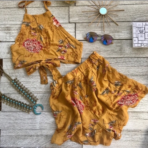 Brandy Melville Other - Super cute set
